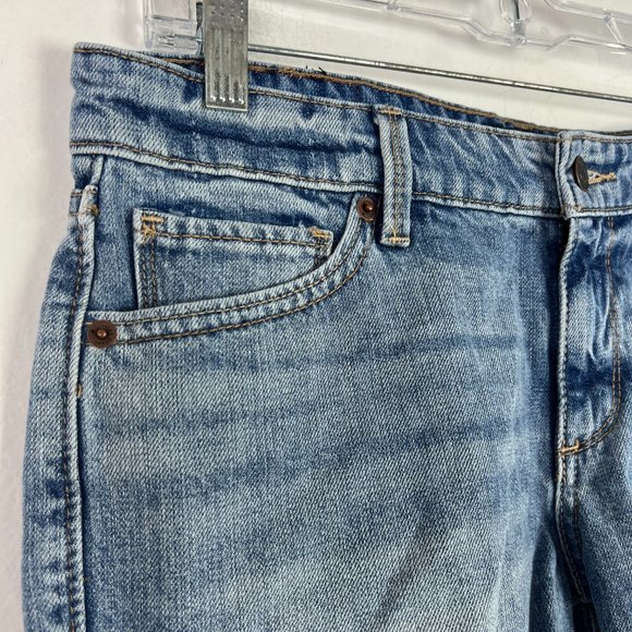 NWT Lucky Brand The Cut Off Shorts Frayed Denim Medium Wash Size 4 27 NEW - Picture 2 of 11